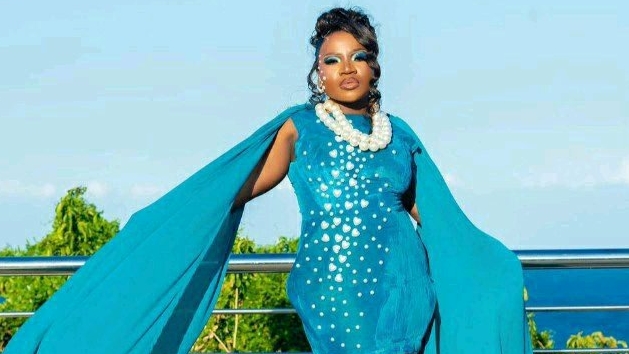 Makhadzi Clap Back At Fans Who Were Mocking Her Dress Code At Durban July